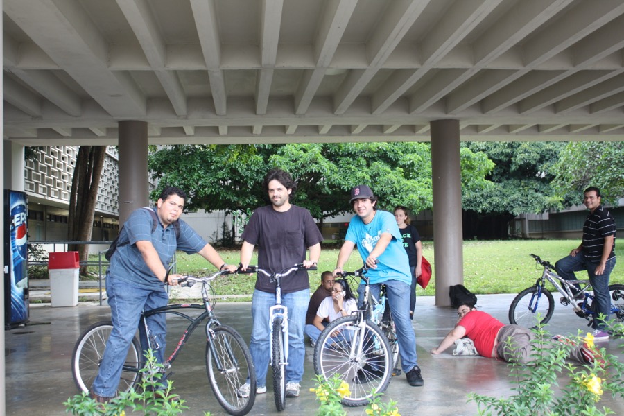 Huelguistas en bicicletas