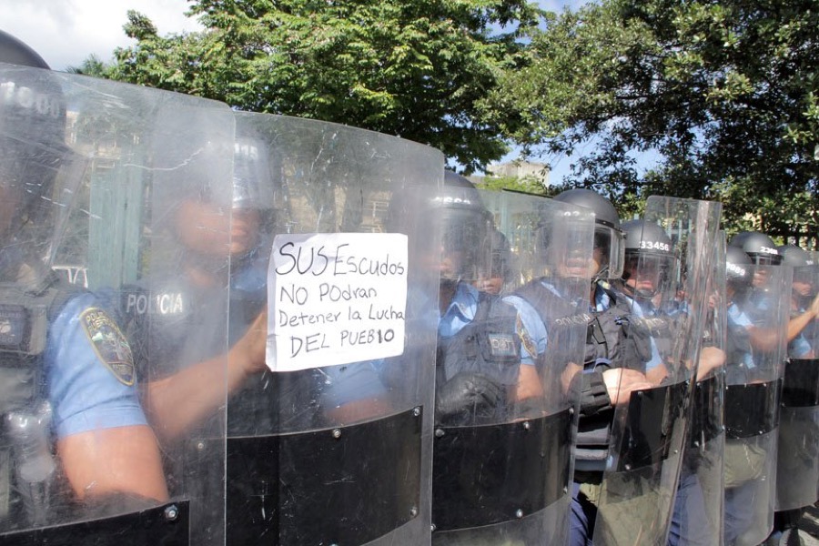 Choques con policía segunda huelga